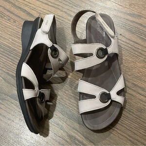 Mephisto Women's Parfolia Leather Sandal Size EU 39